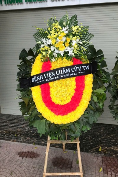 Vòng hoa hình oval