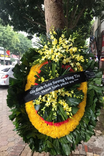 Vòng hoa hình oval
