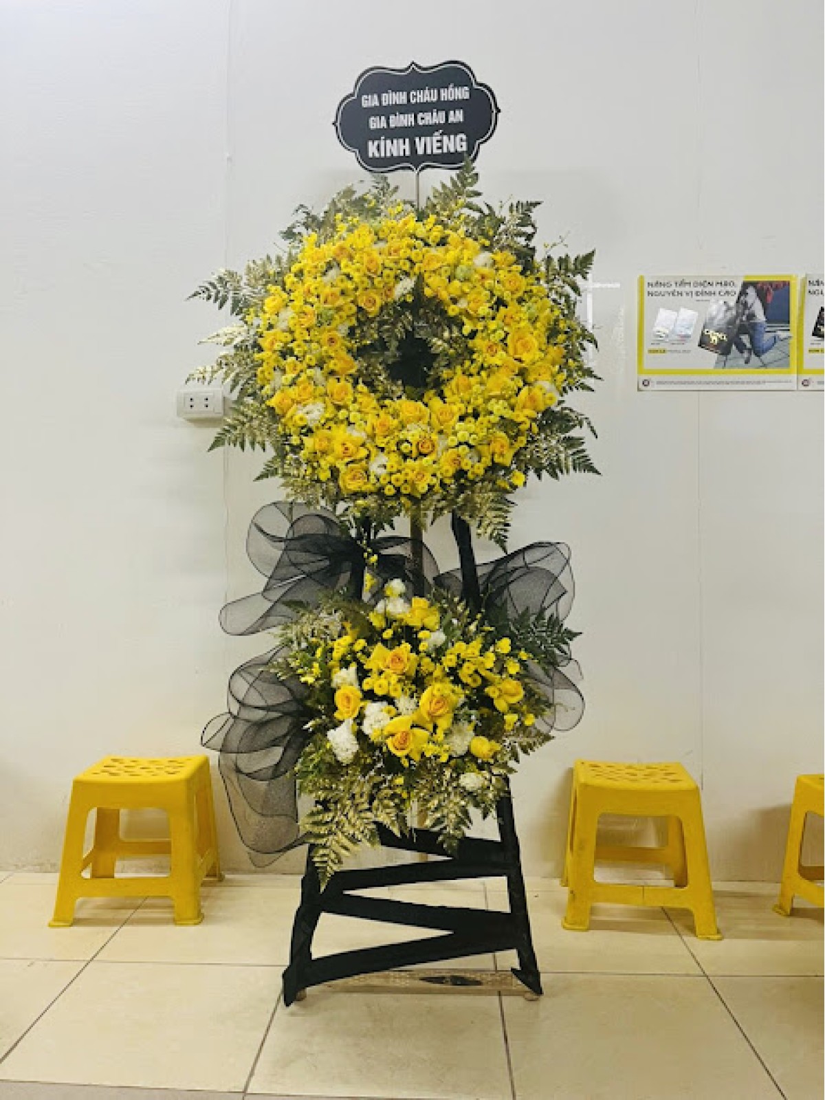 Mua Vòng Hoa Viếng tại Đức Giang, Long Biên: Cửa Hàng Hoa Tươi 113 Trường Lâm - Uy Tín, Giao Nhanh
